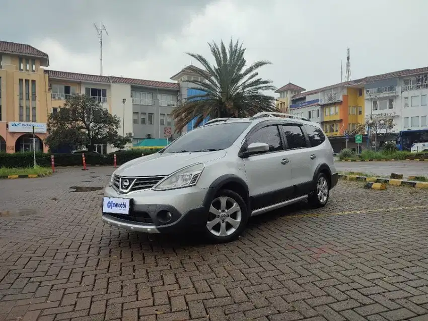 TDP 4,JT Nissan Grand livina 1.5 X-Gear Bensin-MT Silver 2014