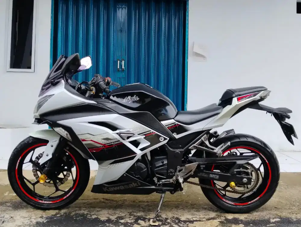 Ninja 250cc Special Edition Type ABS