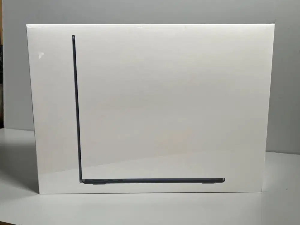MacBook Air 13 inch M2 2022 Ram 16 Gb NEW