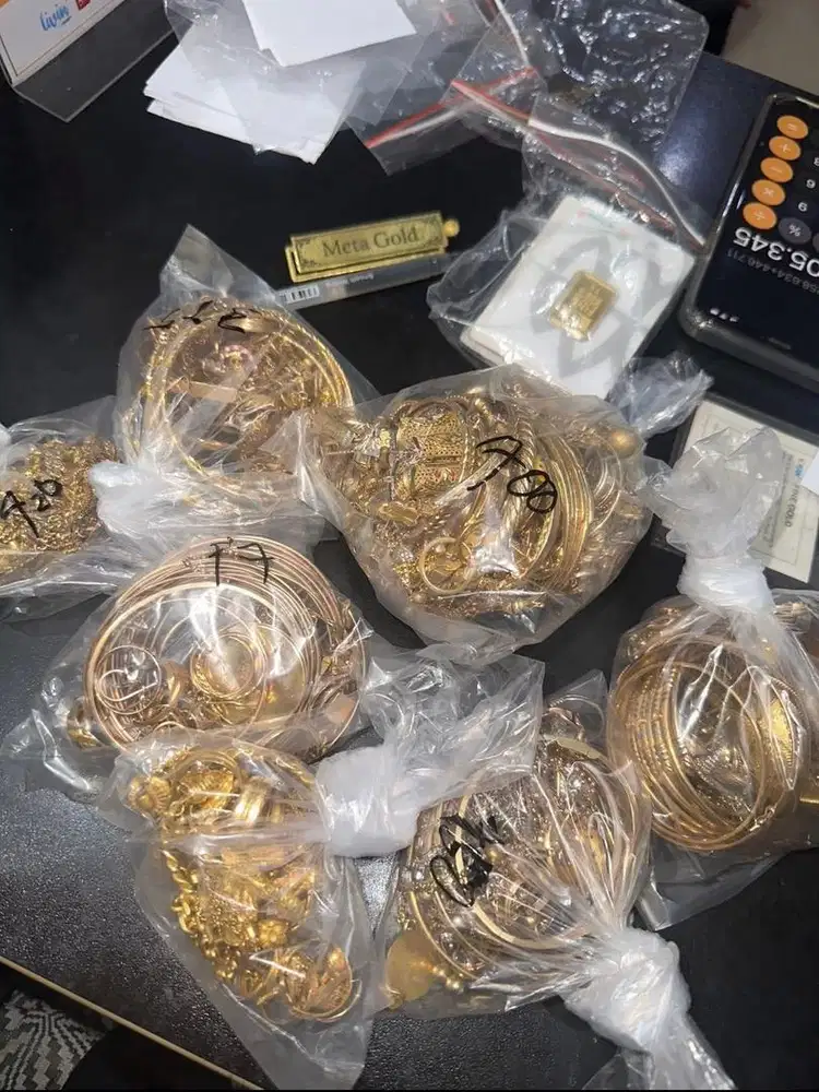 TERIMA JUAL EMAS DAN BERLIAN COD