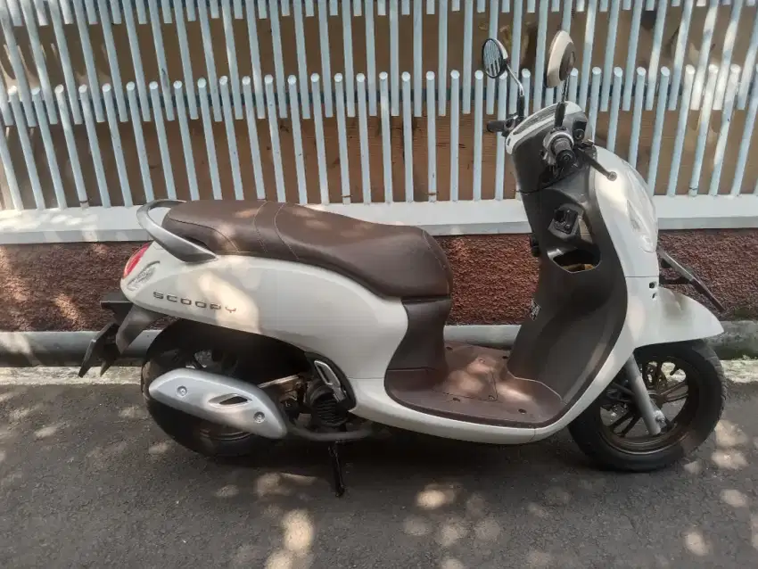 JUAL CEPAT HONDA Scoopy prestige Tahun 2023,Super Mulusss.. FULL ORI..