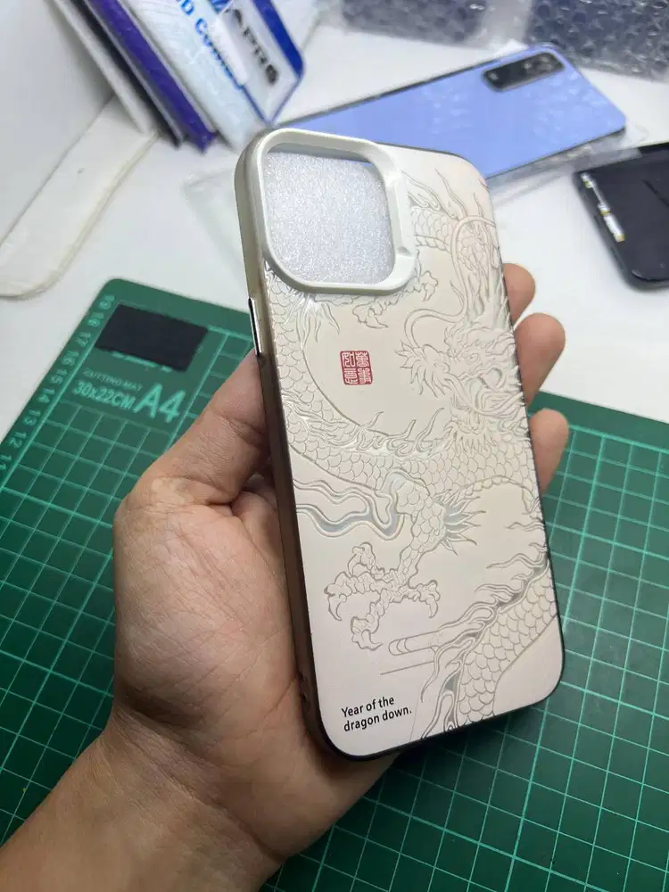 Case IPhone 13 Pro Max Naga