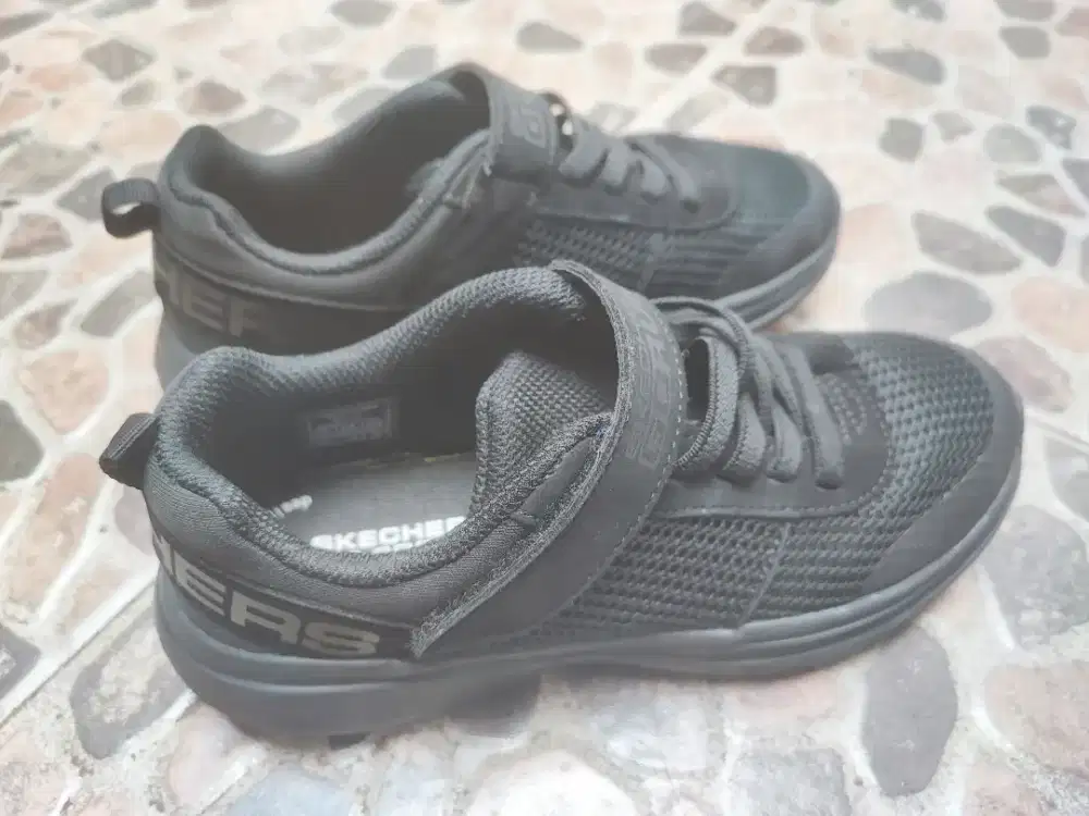 Sepatu Anak Sketchers Go Run