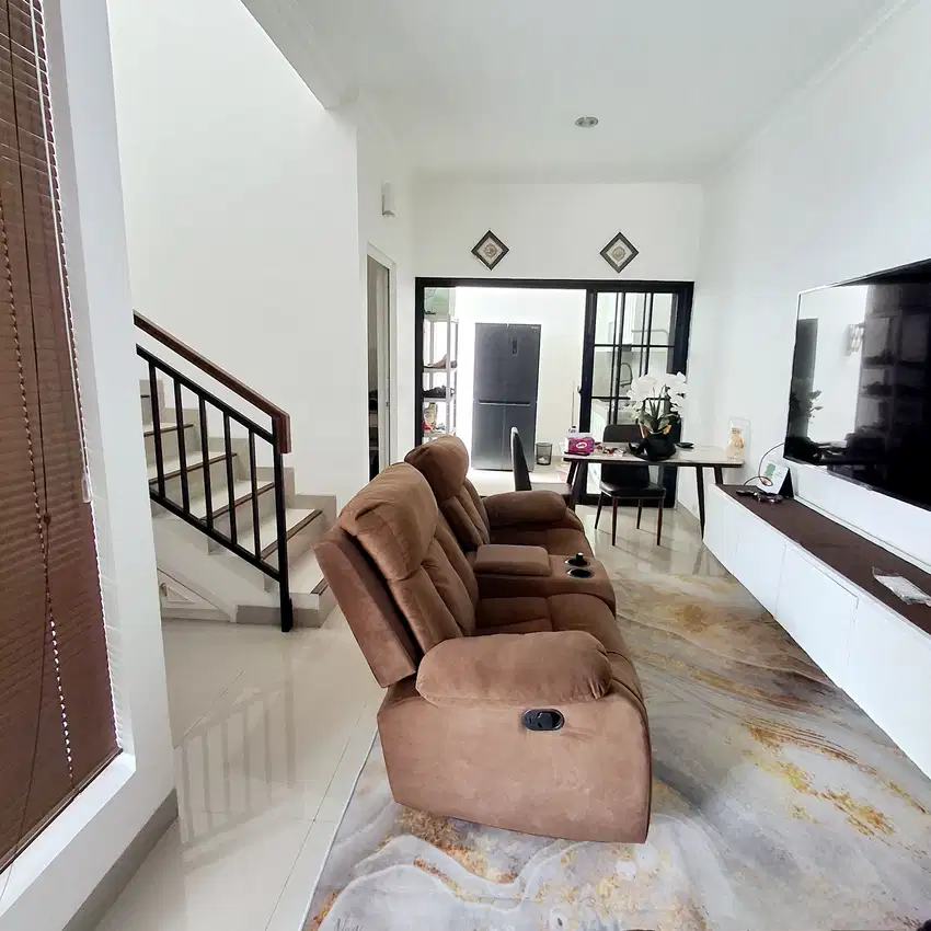 Dijual Rumah Furnished Dekat Tol Andara