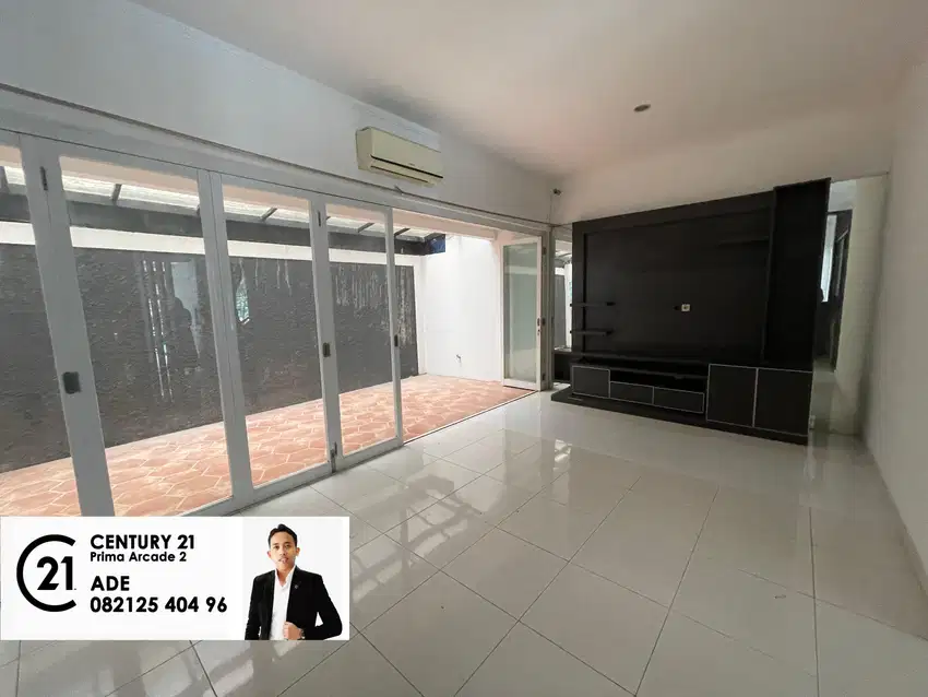 Rumah Bagus Siap huni Dijual Cepat di Cluster Emerald Bintaro OM-16242
