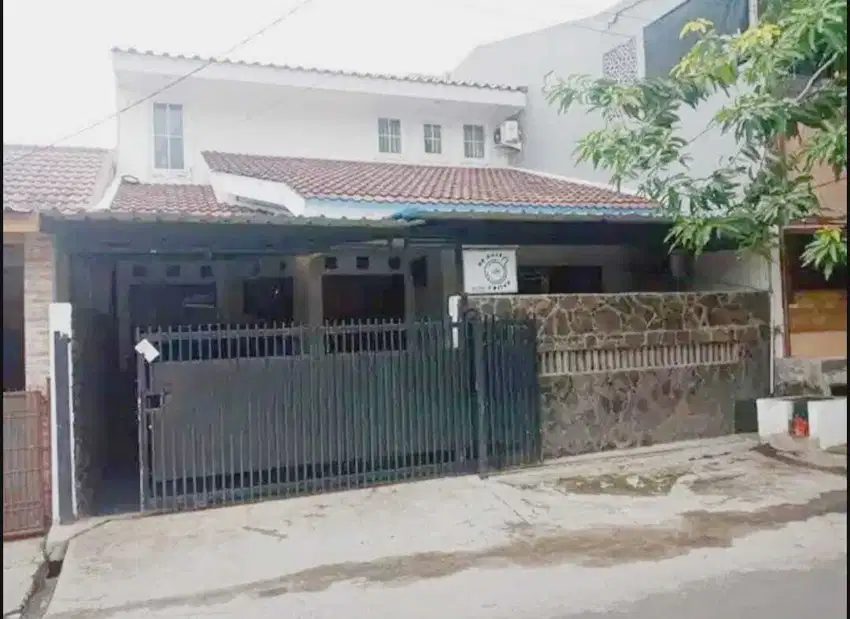 FOR SALE RUMAH ASRI DAN NYAMAN PERUMAHAN PAMULANG ESTATE TANGSEL.
