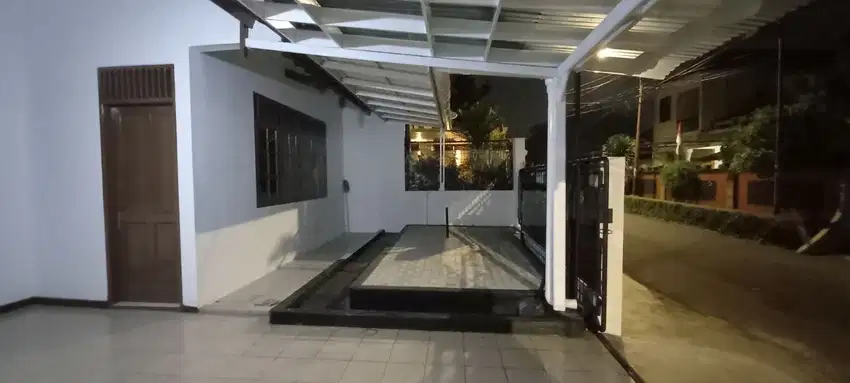 Disewa Rumah 1 Lantai Di Bintaro Sektor 1 Jaksel , 16587