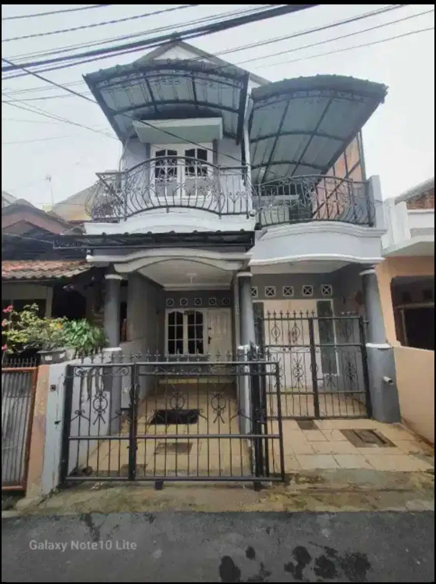 Di Jual Rumah Siap Huni Lokasi Strategis D Perumahan Kranggan Permai C