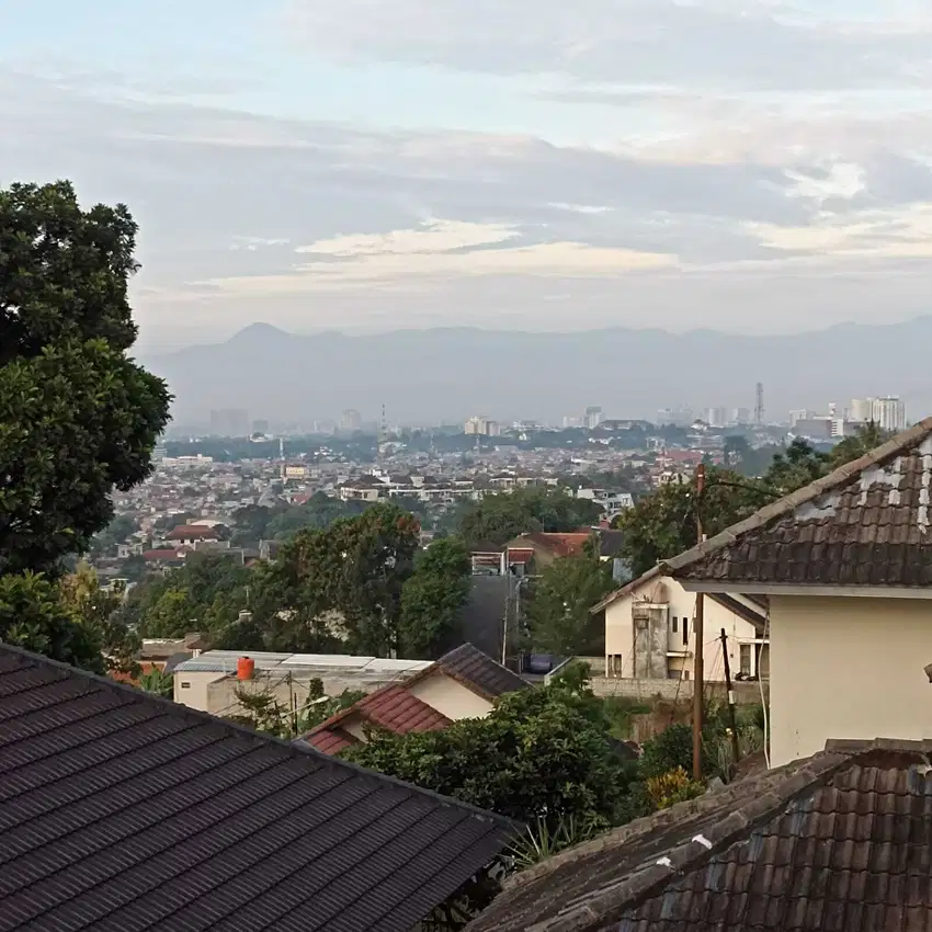 JUAL MURAH RUMAH CIGADUNG BUKIT LIGAR 4KM DARI GASIBU