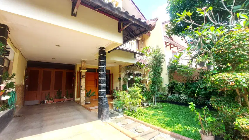 Rumah Townhouse Nyaman dan Asri di Jatipadang Estate Jagakarsa