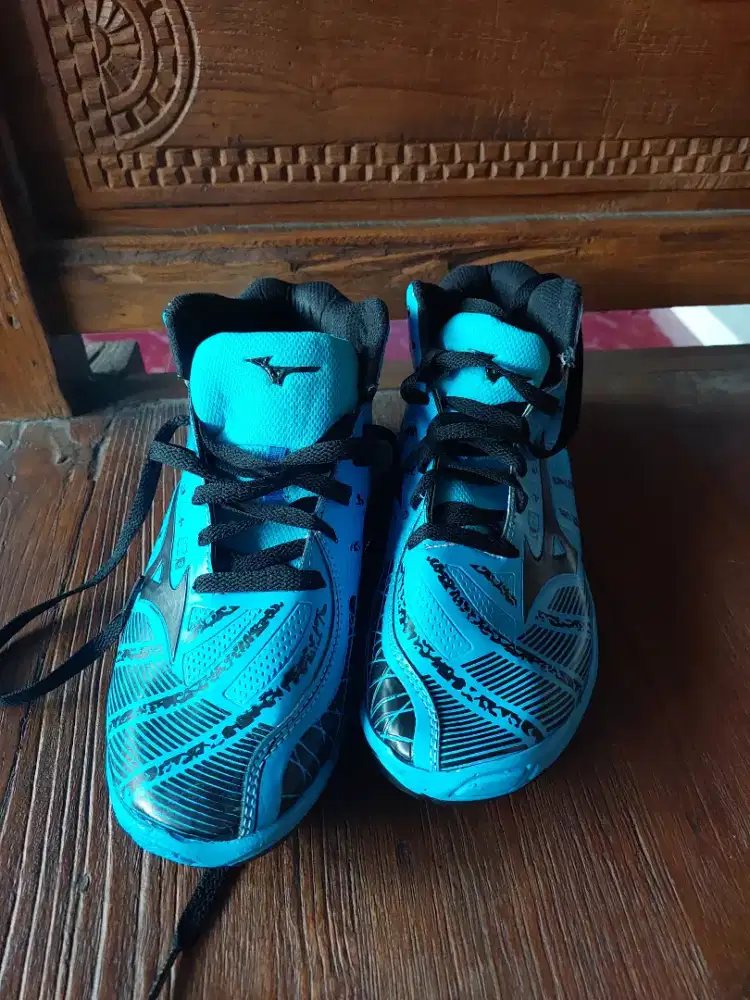 Sepatu preloved kondisi bagus