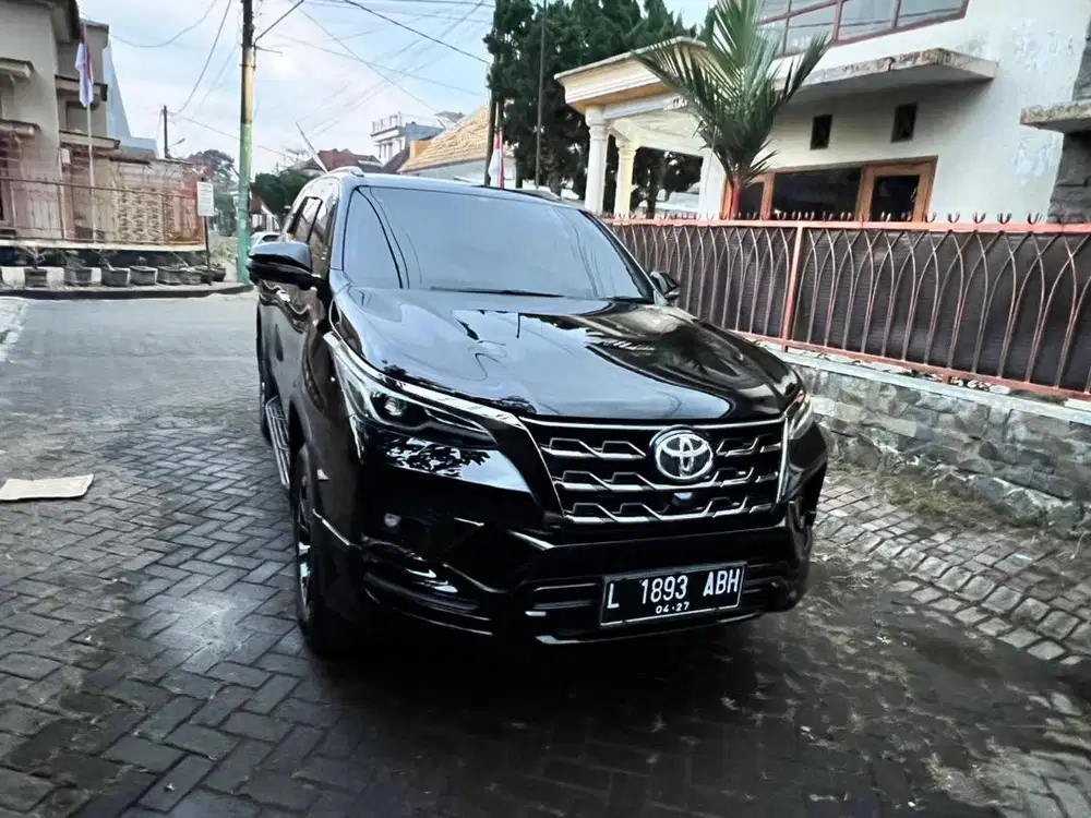 FoRTUNER 2.8 GR 2022 istimewa