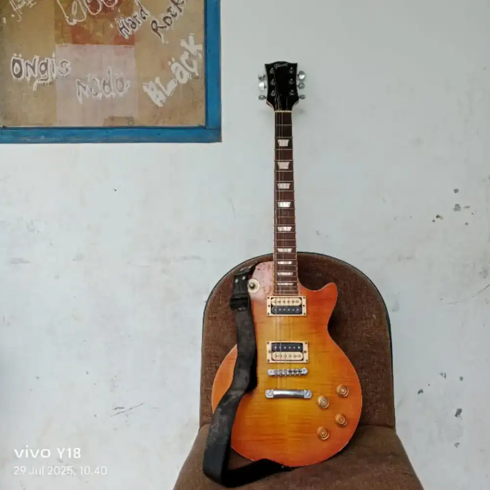 Gitar listrik  gibson lesspaule