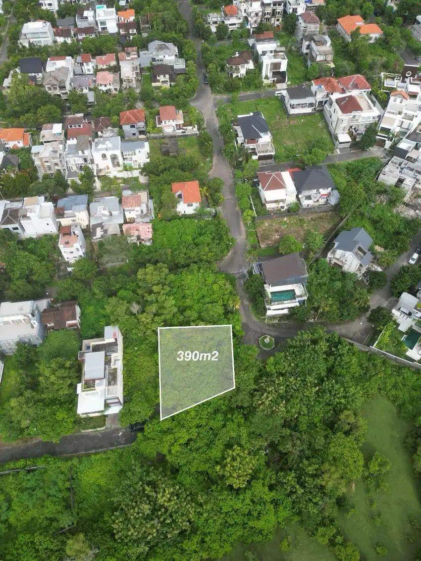 Jual Tanah Luas 390m² Lokasi Pecatu Graha Area Komplek Villa invest