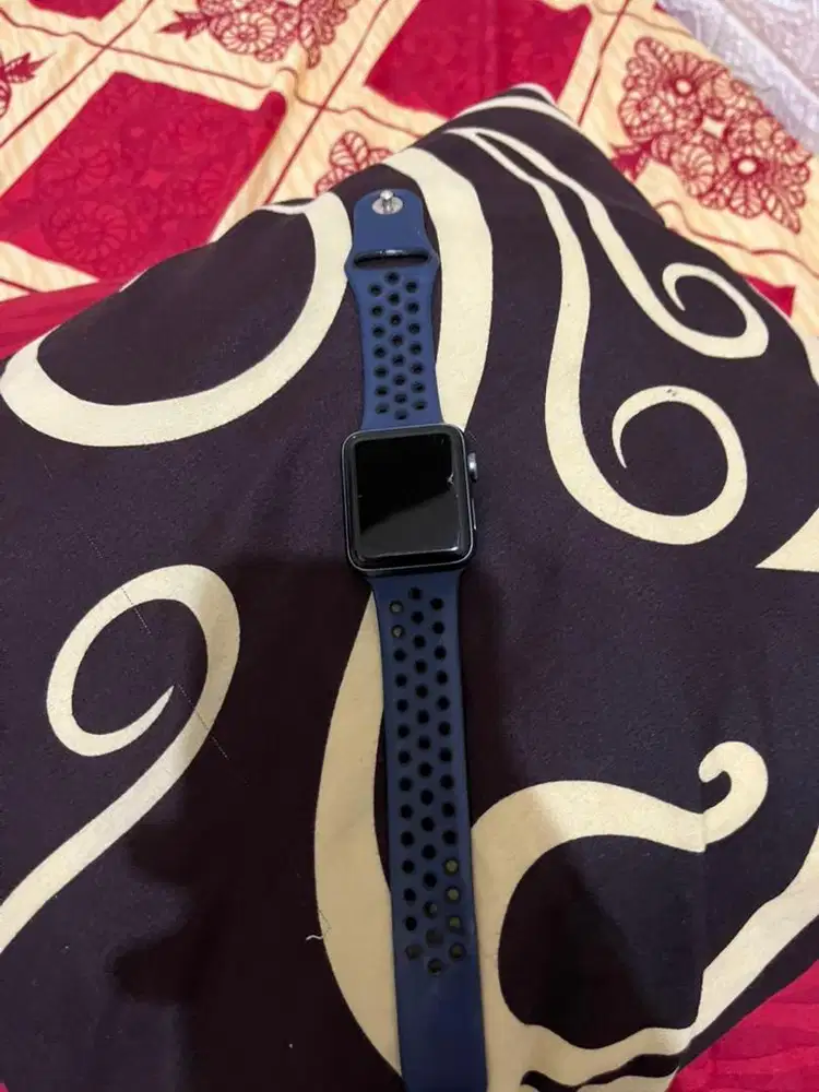 iWatch series 3 42mm ex iBox