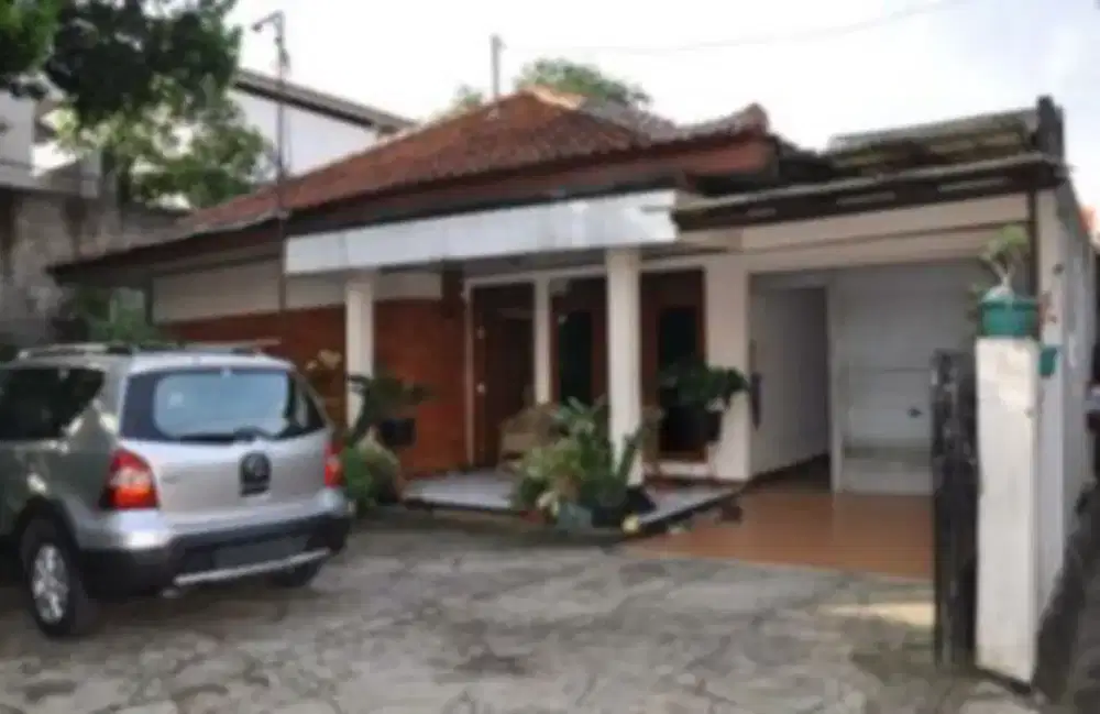Rumah Taman di Dekat Sekolah Korea Cipayung