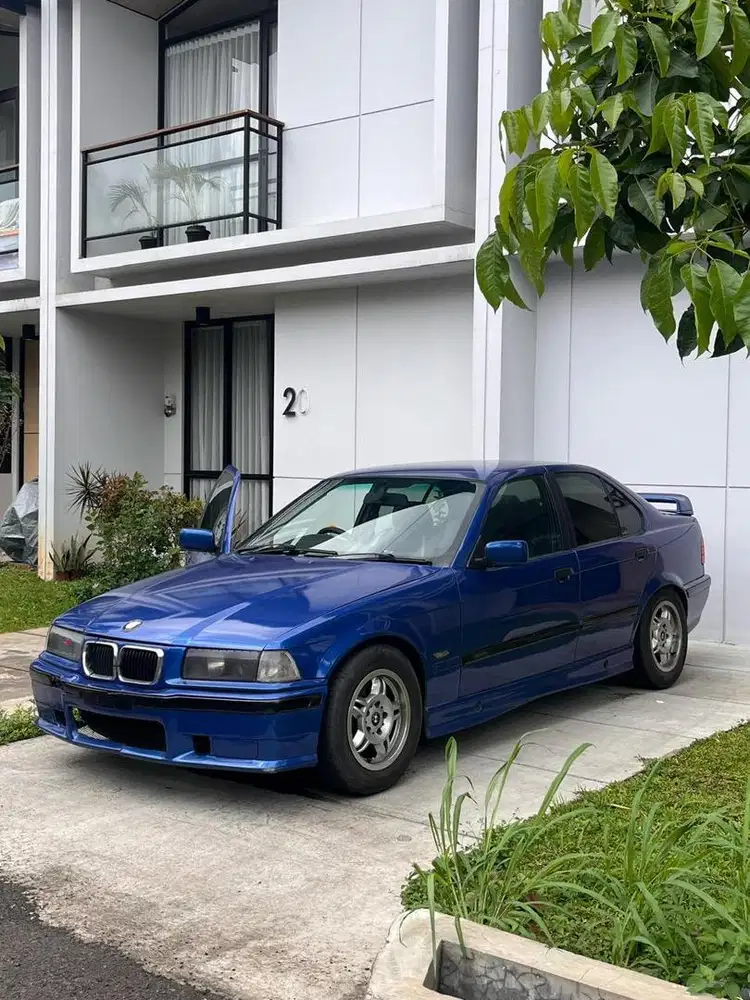 BMW E36 M43 1999 last edition manual MT