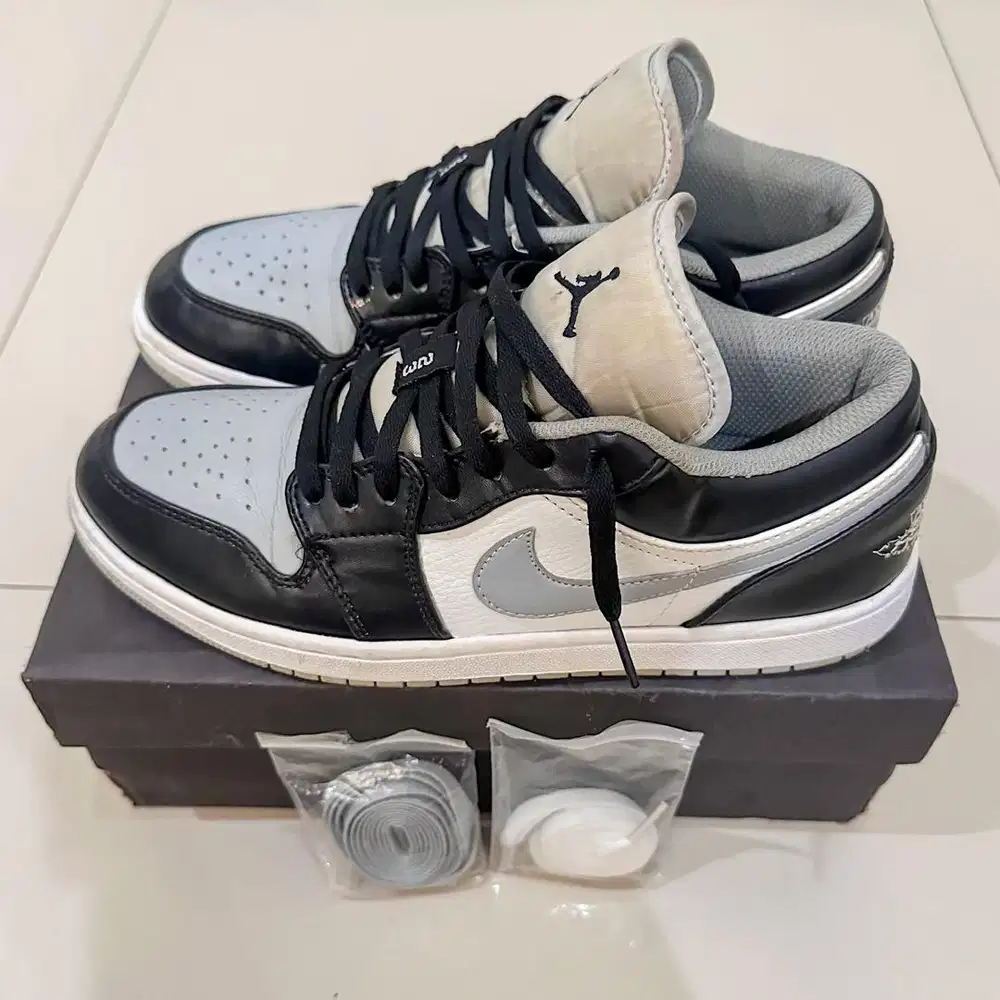 SEPATU AIR JORDAN 1 LOW BLACK GREY UK 42 PREMIUM