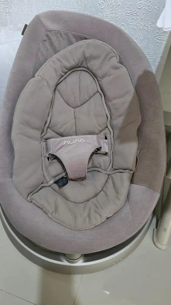 nuna leaf warna biscoti