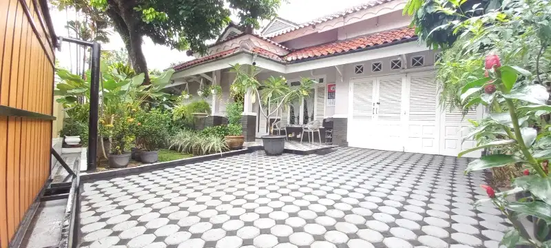 Rumah full furnished, apik bagus siap huni di Cipayung Jakarta Timur