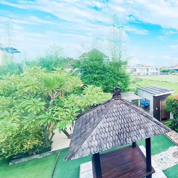 House 4 are rice field view strategic location 5 minutes to Sanur