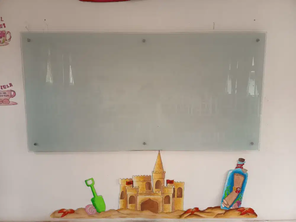 Papan tulis kaca 120x240/8 mm