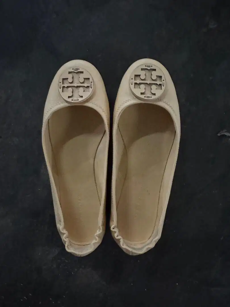sepatu torry burch ori