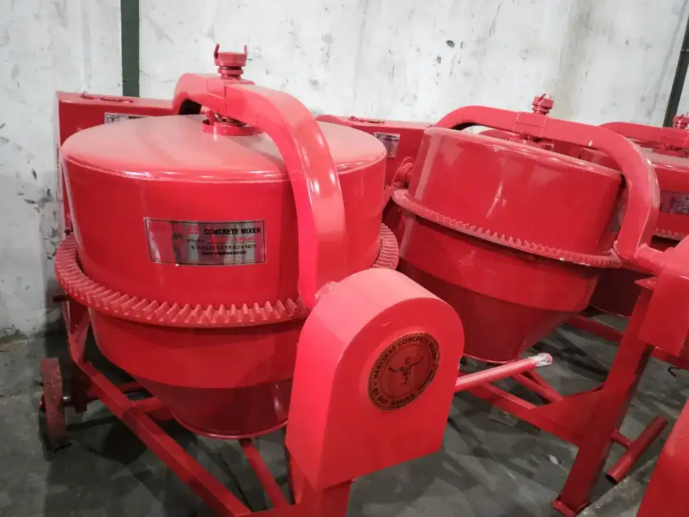 Molen Hercules 50kg komplit mesin 8pk siap pakai