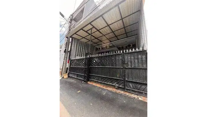 Rumah Kelapa Cengkir Barat, Kelapa Gading, Jakarta Utara