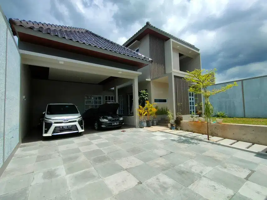 Rumah mewah puri citraland ada KOLAM RENANGNYA jual cepat