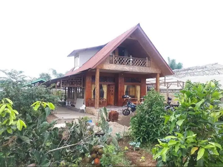 Dijual Villa Asri di Cisarua Bandung Barat Harga nego sampai Deal!