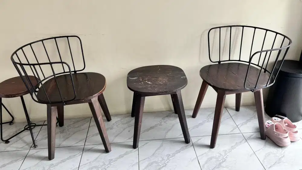 Kursi meja kayu industrial