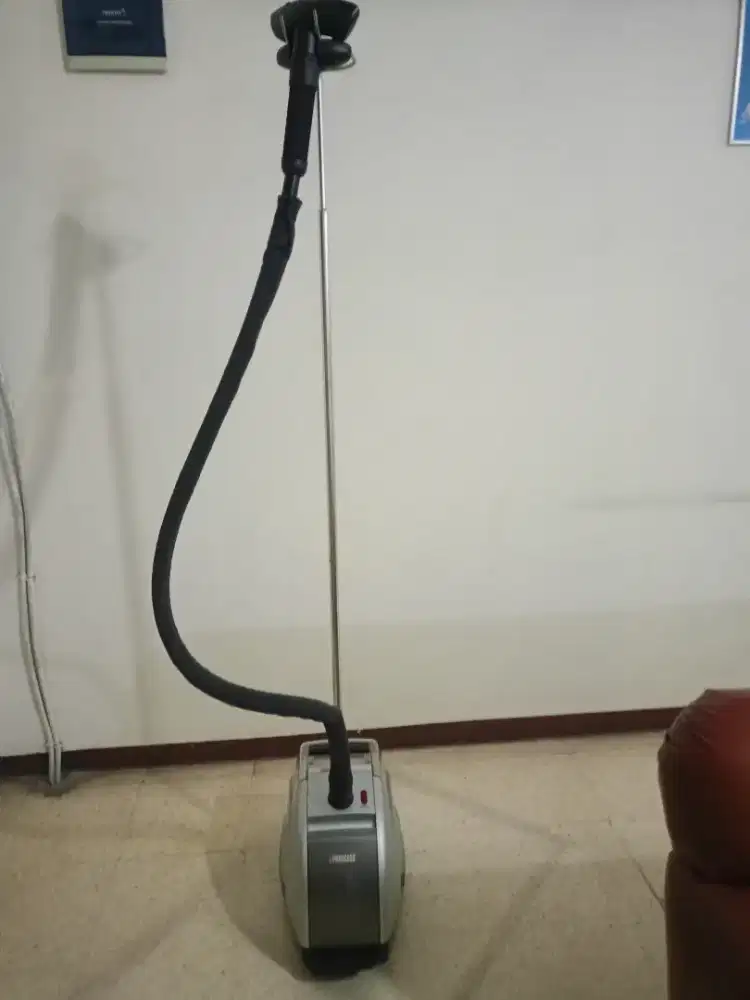 Setrika uap / vertikal steamer merk Princess