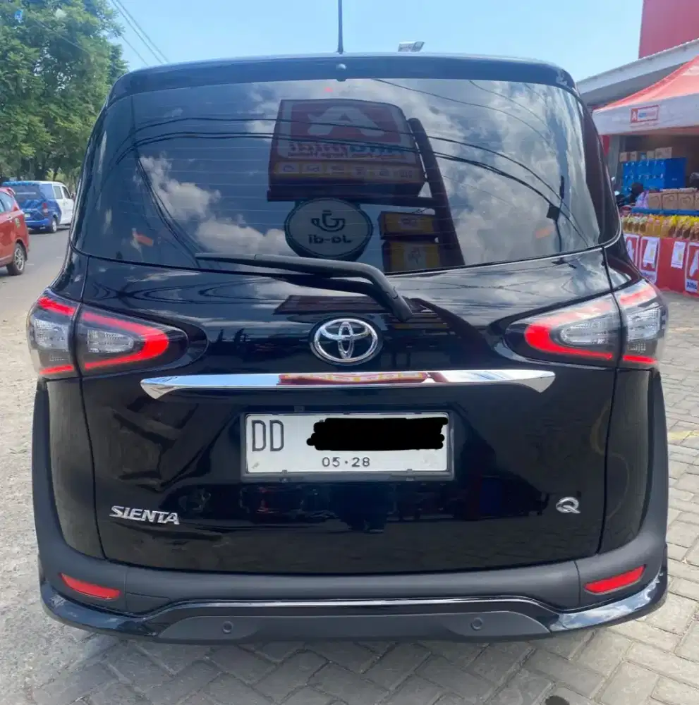 Toyota Sienta Q metik tahun 2016