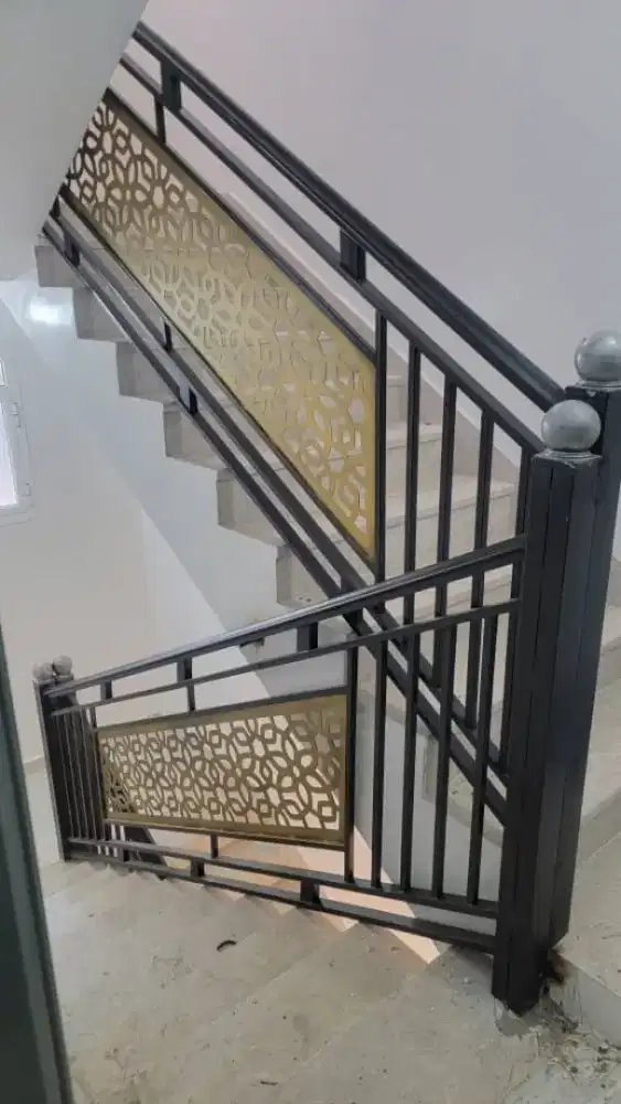 Bengkel las Lampung tralis kanopi pintu pagar gerbang tangga