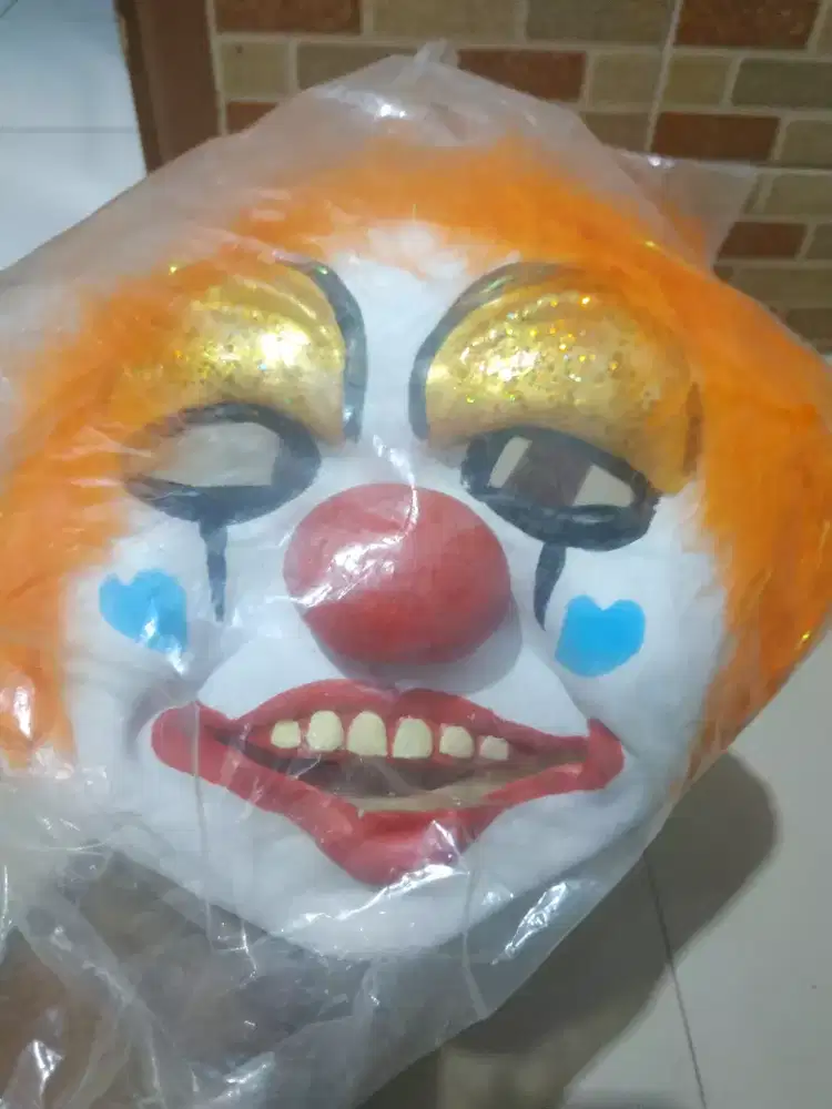 Mainan topeng karakter badut kualitas import