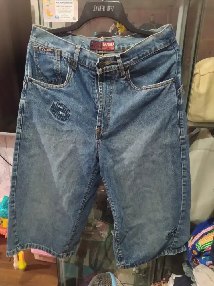 Celana pendek jeans Evisu