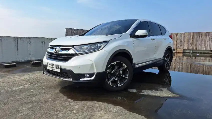 Promo Kredit Murah! Honda CR-V 1.5 Bensin-AT 2018 NBD