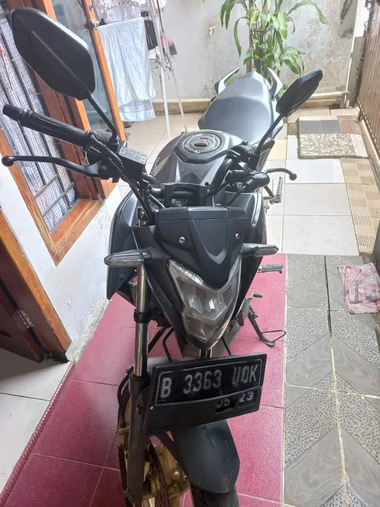 CB150R kondisi apa adanya