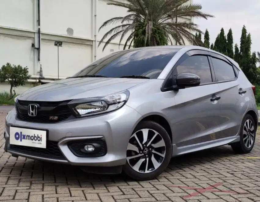 2021 TDP 9,JT Honda Brio 1.2 RS Bensin-AT Abu-Abu