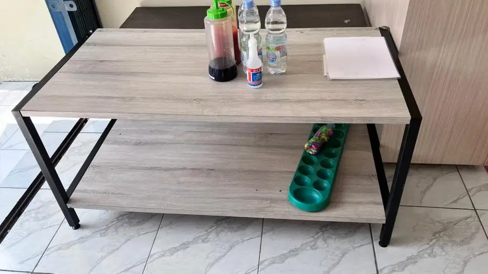 Meja kayu besi industrial kuat