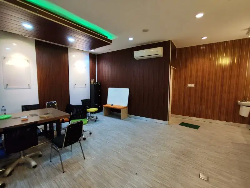 Ruko jl utama cimahi depan BANK sinarmas,