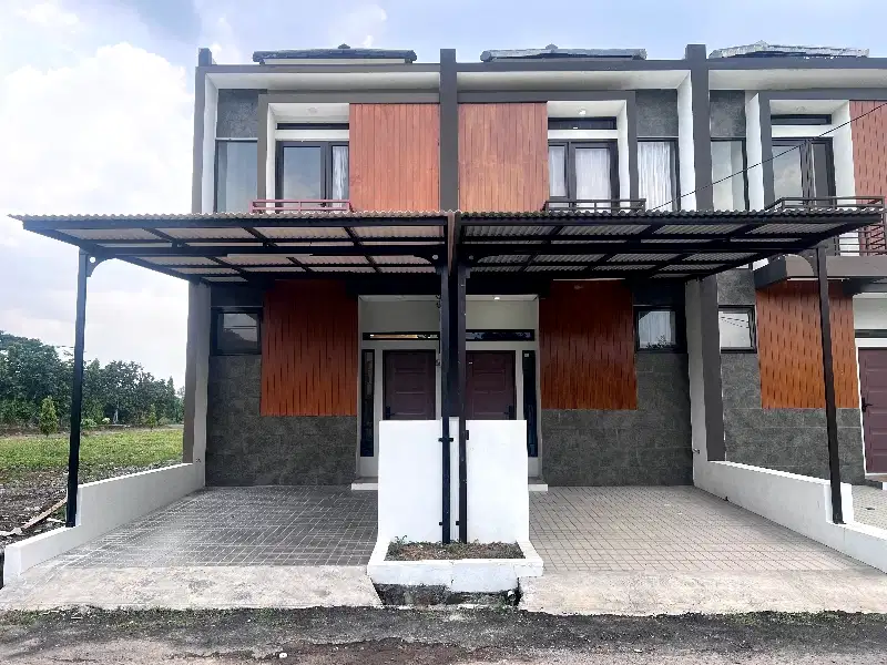 Perumahan Dekat Jalan Nasional