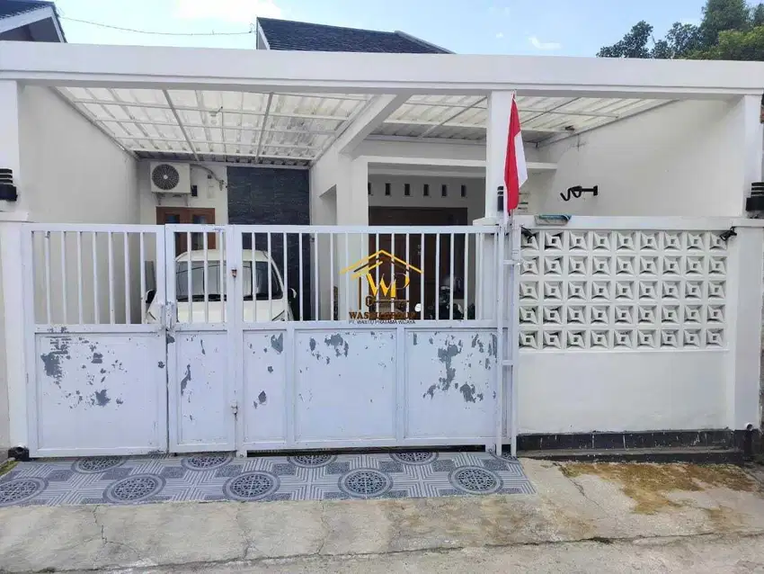 RUMAH MURANG DENGAN TANAH LUAS,DEKAT RS HERMINA,KALASAN. SLEMAN