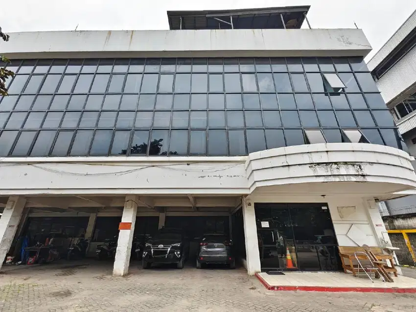 Gudang sunter Indokarya  akses kontainer 40 feet