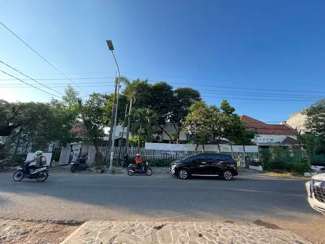 Rumah disewakan Jl. Anjasmoro, Surabaya
