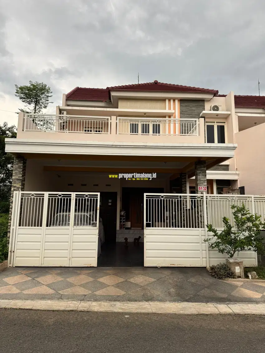 Rumah modern perumahan tirtasani dekat exit tol