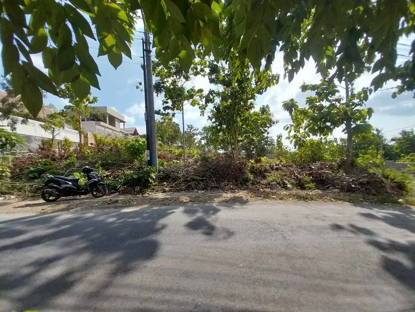 LAHAN UTAMA DI KAWASAN KOMERSIL BUANA SARI, BINGIN - ULUWATU, BALI
