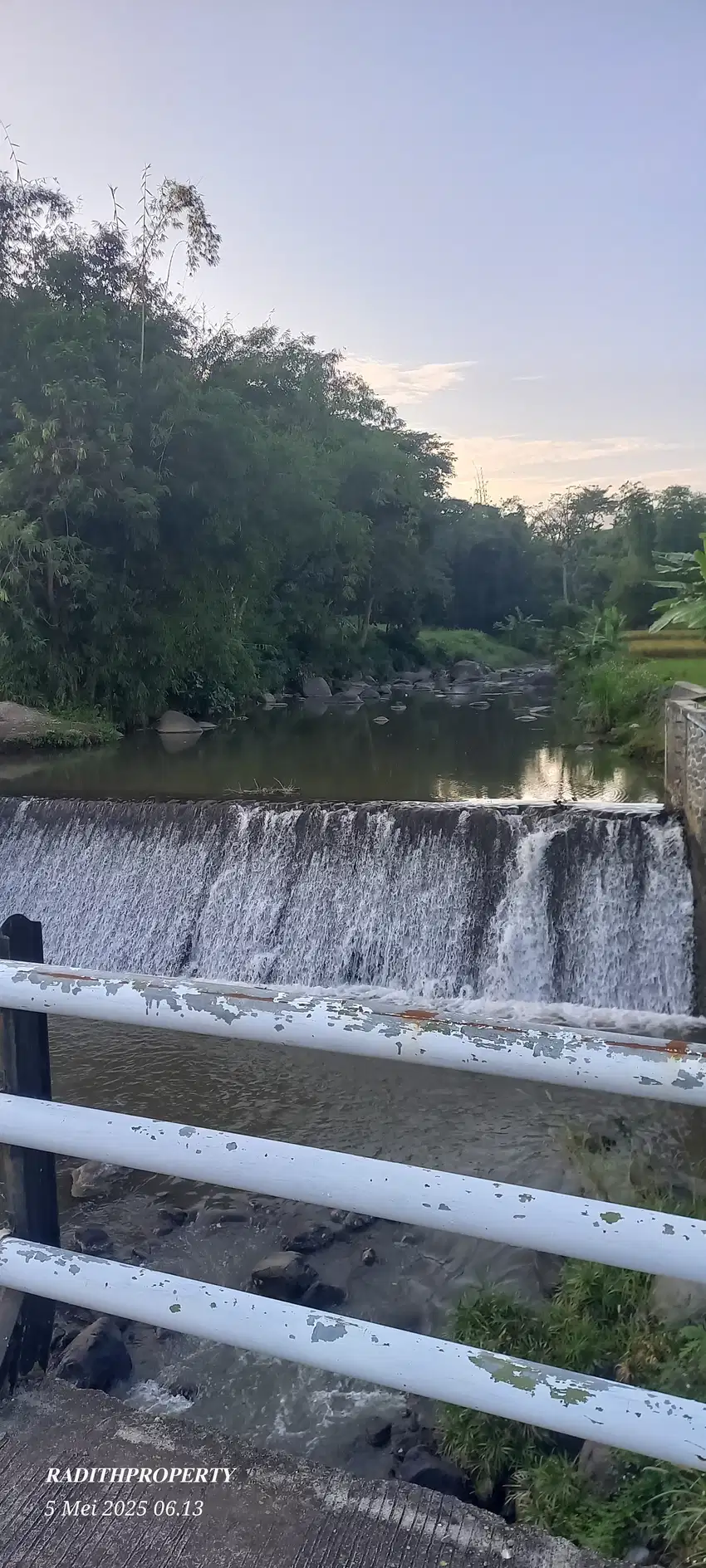 DI JUAL PEKARANGAN PACET VIEW BENDUNGAN SUNGAI IRIGASI DAN GUNUNG