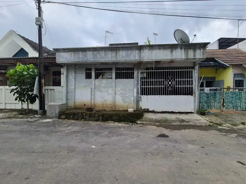 Rumah Murah Hitung Tanah di Puri Gading Solo Baru